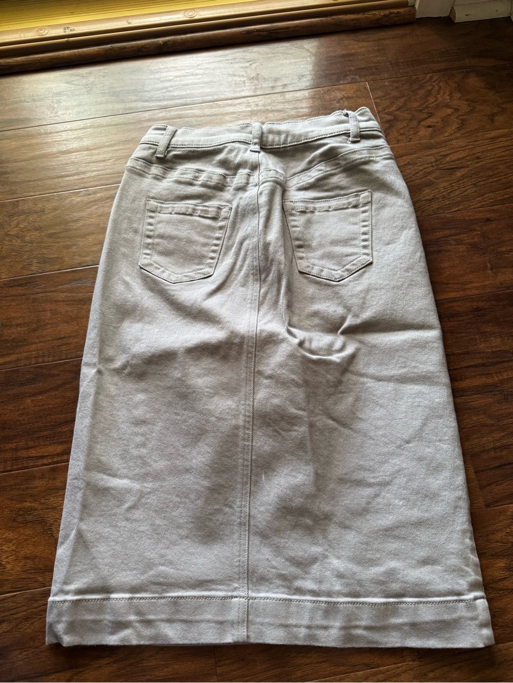 High-Waist Grey Denim Pencil Skirt - Picture 3 of 4